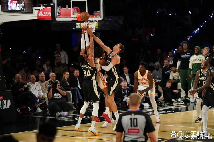 雄鹿vs老鹰比赛回放