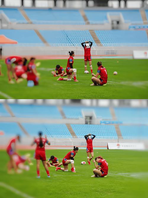 橄榄球比赛几个人