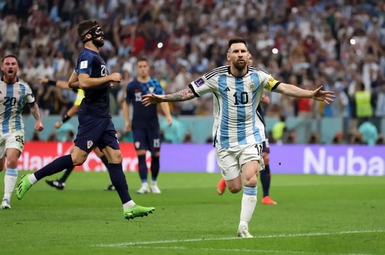 22年世界杯梅西还踢吗