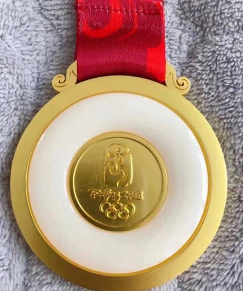 2021奥运会奖牌用什么做的