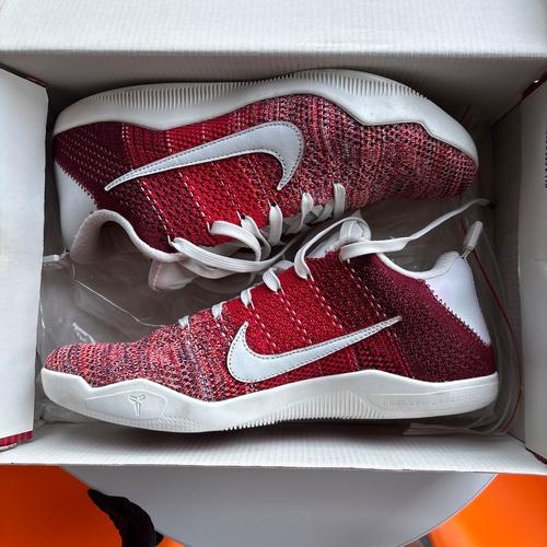 科比11什么时候出的