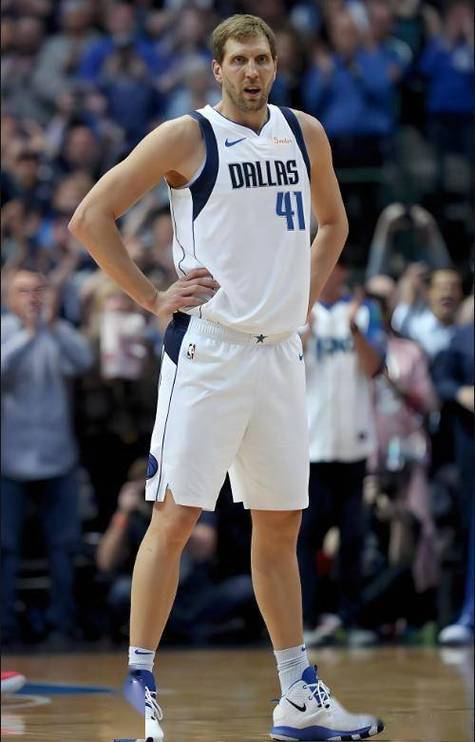 有名的白人篮球运动员