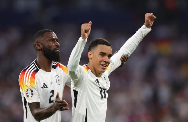 2021欧洲杯第一场谁赢了