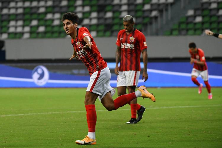 中超进球最多的球员