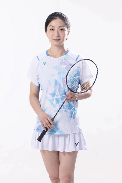 张亚雯羽毛球培训俱乐部教练