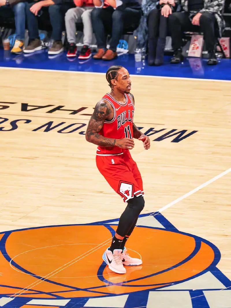 关于德罗赞的文案