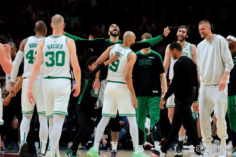 凯尔特人多少连冠了